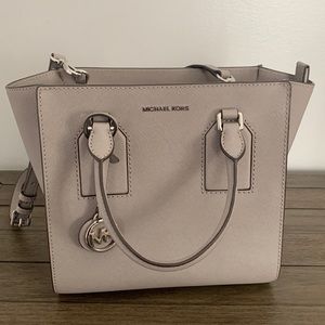 Michael Kors Crossbody Bag